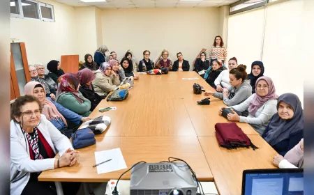 Tepebaşı Belediyesi Kadınları Hakları Konusunda Bilgilendirdi