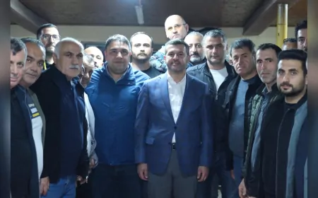 Başkan Özkan Çetinkaya, Belediye Personeliyle İftar Programında Buluştu