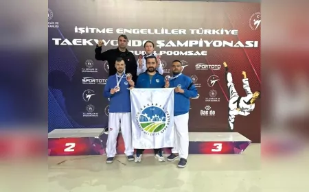 Büyükşehir’in Taekwondo Takımı Antalya’da Gururla Döndü