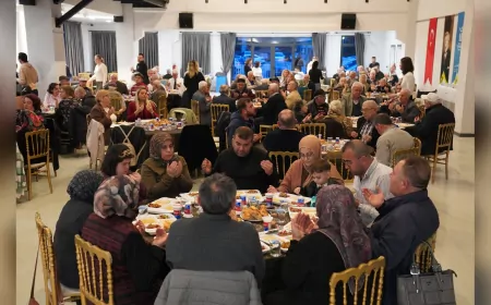 Metin Özöğüt Yaşam Merkezi Sakinleri, İftarda Buluştu