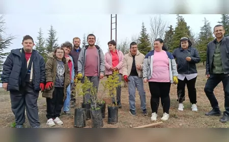 Odunpazarı Belediyesi'nden Geleceğe Yeşil Miras: Hatıra Ağaçları Dikildi