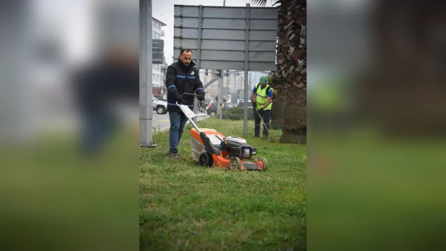 Giresun Belediyesi'nden Yeşil Alanlarda Temizlik ve Bakım Çalışmaları