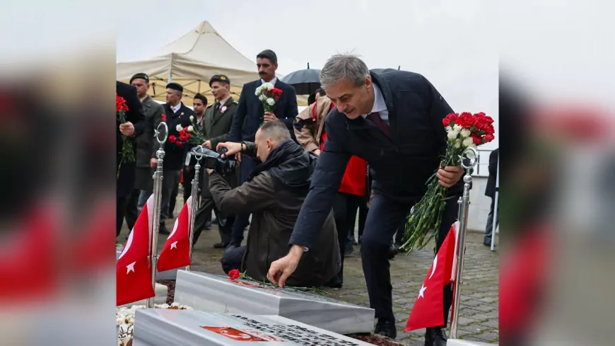 Başkan Yusuf Alemdar, 18 Mart Çanakkale Zaferi’nde Aziz Şehitleri Andı
