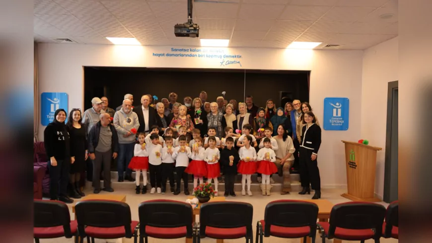 Es Çocuk Evi Öğrencileri, Yaşlılara Saygı Haftası'nda Büyüklerini Ziyaret Etti