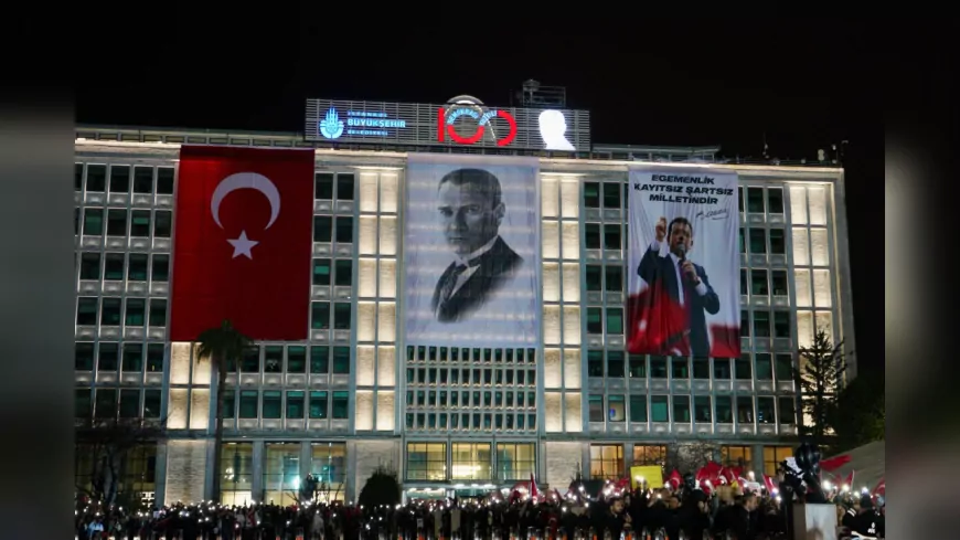 İstanbul, Demokrasiye Darbe ve İmamoğlu'na Kumpasa Karşı Tek Yürek Oldu