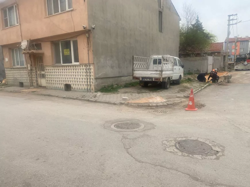 Tepebaşı Belediyesi, Sütlüce Mahallesi'ndeki Kaldırım ve Yolları Yeniledi