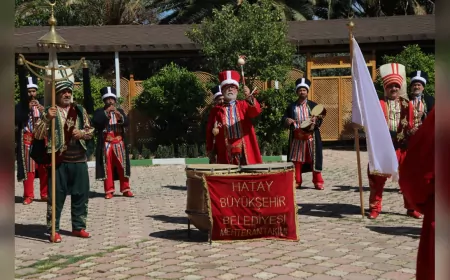HBB Mehteran Takımı Bayram Coşkusunu Sahaya Taşıdı