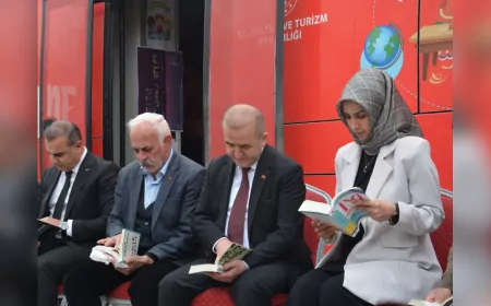 Elazığ’da Vali Hatipoğlu’nun Katılımıyla Kitap Okuma Etkinliği Renkli Görüntülere Sahne Oldu