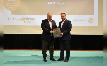 Prof. Dr. Yasin Pişgin: “İncinmek Kalpte İz Bırakır” - Sakarya'da Duygusal ve Ruhsal Yolculuk