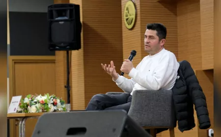 Ziya Taşkent’te Edebiyatın Derinliklerine Yolculuk