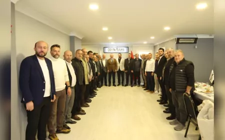 Başkan Büyükakın, KOVİAD Üyeleriyle Ekonomi ve Üretim Konusunda Görüşme Yaptı