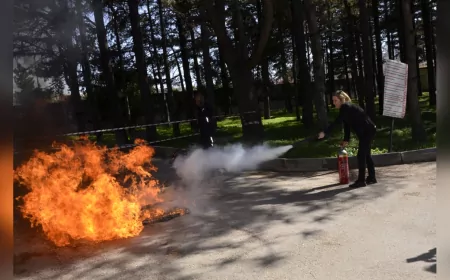 Eskişehir İl Sağlık Müdürlüğü Personeline Yangın Eğitimi ve Tatbikatı