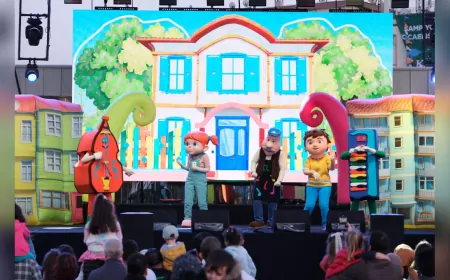 “Elif’in Düşleri” Müzikali 23 Nisan Şenliklerinde Çocuklarla Buluştu