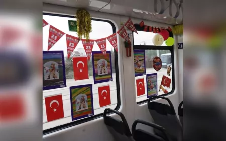 Kocaeli Ulaşımında 23 Nisan Coşkusu: Otobüs ve Tramvaylar Bayrama Özel Giydirildi