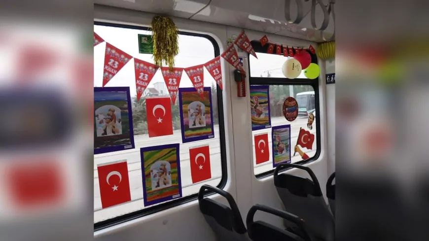 Kocaeli Ulaşımında 23 Nisan Coşkusu: Otobüs ve Tramvaylar Bayrama Özel Giydirildi