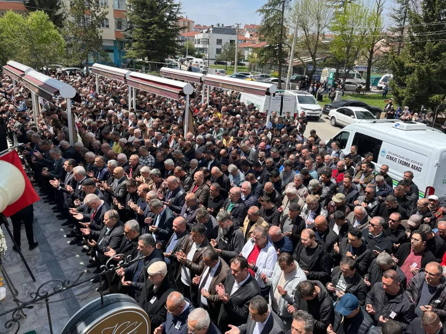 Eskişehir Marangozlar ve Mobilyacılar Odası Başkanı Cengiz Kalkan Son Yolculuğuna Uğurlandı