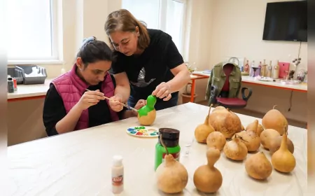 Tepebaşı Belediyesi’nden Özel Bireylere Renkli Atölye: Su Kabağı Süsleme Etkinliği