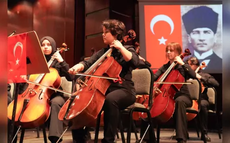 İki Elin Sesi Var Orkestrası’ndan 23 Nisan Coşkusu: Eskişehirlilerden Yoğun İlgi