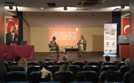 Sanatın Dönüşümü Konuşuldu: Köy Enstitülerinden Çağdaş Türk Sanatına