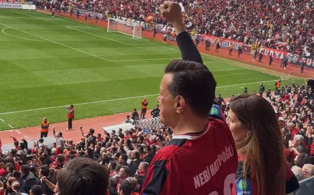 Milletvekili Nebi Hatipoğlu'ndan Eskişehirspor’un Şampiyonluğuna Tebrik Mesajı: Yeni Gelmedik, Geri Geldik