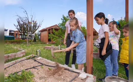 Minik Öğrenciler Bitkilerin Büyüme Serüvenini Öğrendi