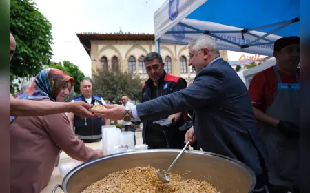 Çorum Belediyesi’nden Hıdırellez’de Geleneksel Hedik İkramı
