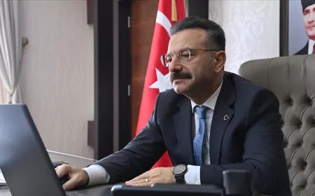 Vali Hüseyin Aksoy’dan Anneler Günü Mesajı: Annelerimiz Fedakârlığın ve Merhametin Simgesidir