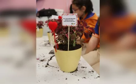 Konya Büyükşehir’den Anlamlı Anneler Günü Etkinliği: “En Güzel Çiçek Benim Annem”