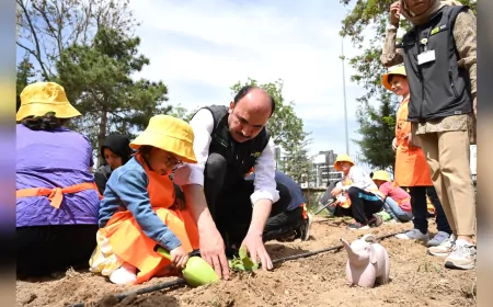 Başkan Altay, “Tarıma Engel Yok” Projesi Kapsamında Özel Öğrencilerle Fide Dikti