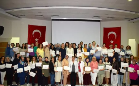 Eskişehir’de Ebelere Yönelik Eğitim Programının İkinci Etabı Tamamlandı