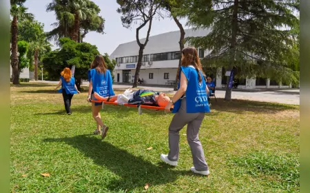 İzmir’de İlk Yardım Turnuvası: Öğrenciler Afet Senaryolarında Zamanla Yarıştı
