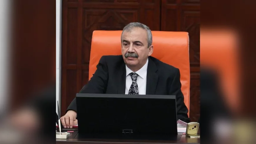TBMM Başkanvekili Sırrı Süreyya Önder Hayatını Kaybetti