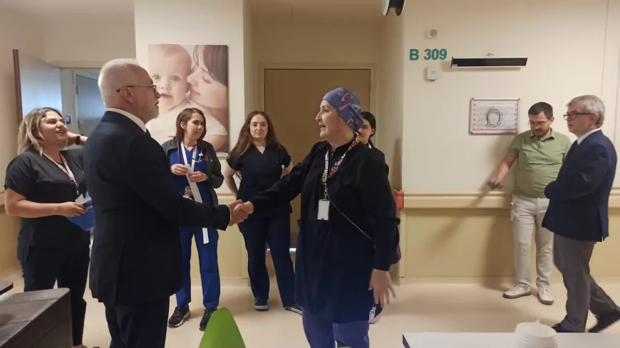 Eskişehir’de Ebeler Günü Kutlandı