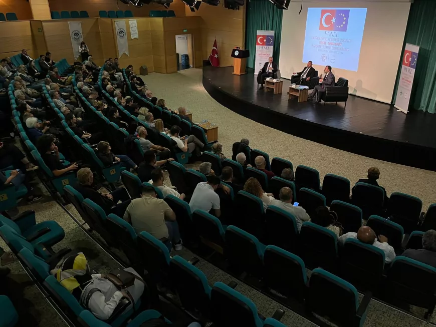 9 Mayıs Avrupa Günü’nde Türkiye-AB İlişkileri Paneli Düzenlendi