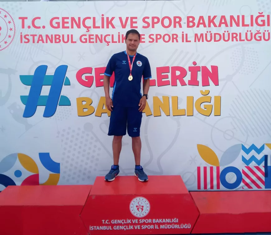 Trabzonlu Sporcu Emrah Öztürk’ten Türkiye Rekoru