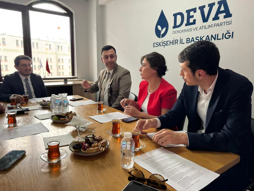 Eskişehir Barosu’ndan DEVA Partisi’ne Hayvan Hakları Ziyareti