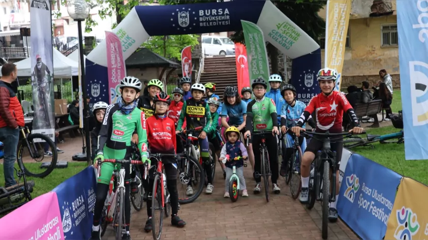 Bursa’da Urban Downhill Nefes Kesti: Bisikletçiler Tarihi Sokaklarda Adrenalin Yaşattı