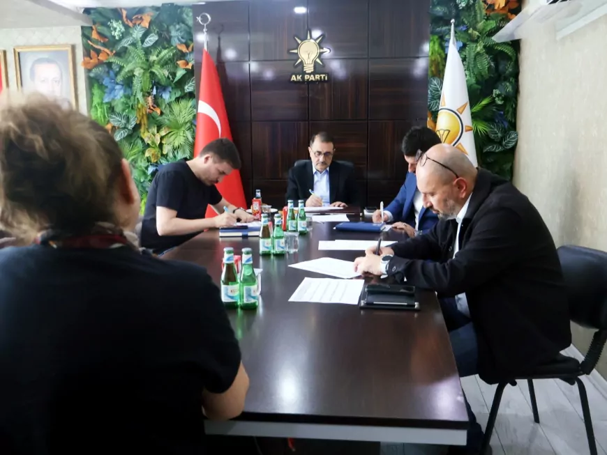 AK Parti Eskişehir’de “Halk Günü” Buluşmaları Başladı