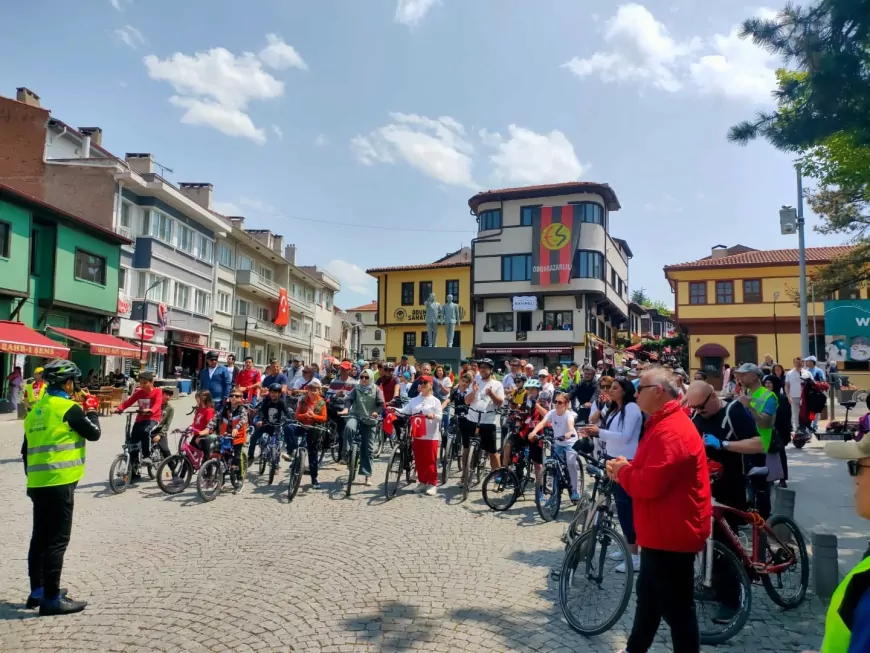 Eskişehir’de 19 Mayıs Coşkusu Bisiklet ve Motosiklet Turlarıyla Yaşandı