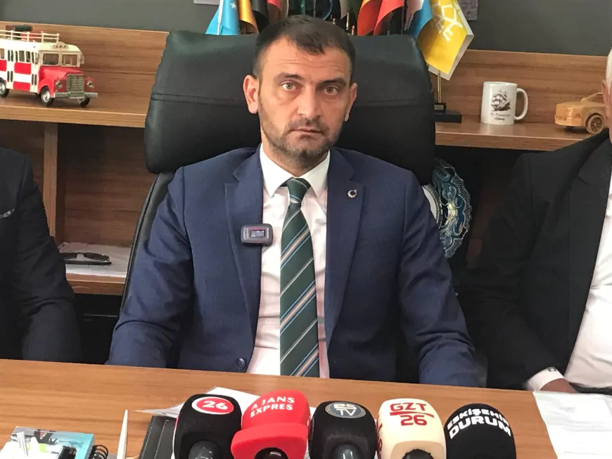 Eskişehir Servis Araçları İşletmeciler Odasından İlçe Taksi Renk Değişikliği Talebine Tepki