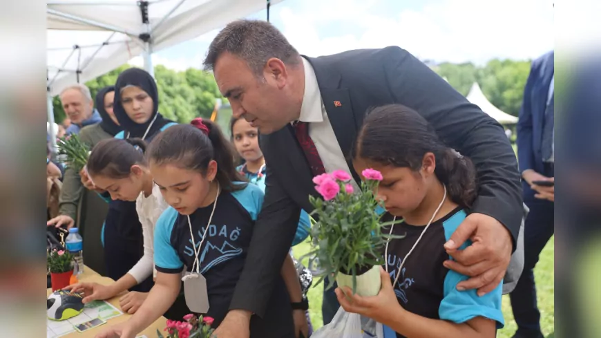 Bursa’da Çocuklar Çevre Bilinciyle Büyüyor: Büyükşehir’den Renkli Çevre Haftası Şenliği