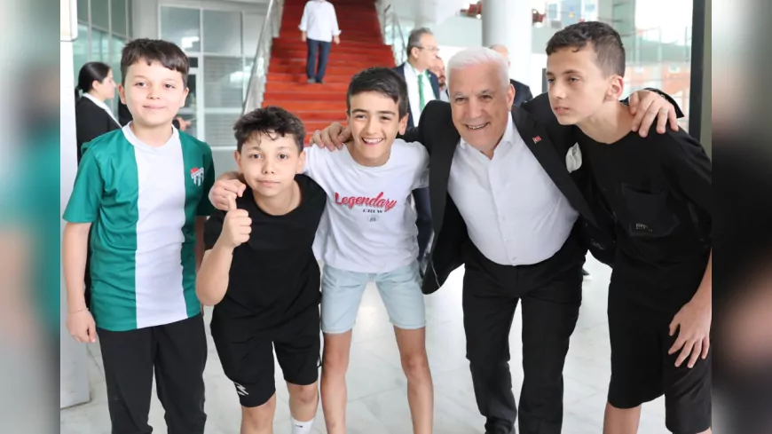 Başkan Bozbey: “Stadyum Çevresi Yaşam Alanına Dönüşecek, Bursaspor’a Kalıcı Gelir Sağlanacak”