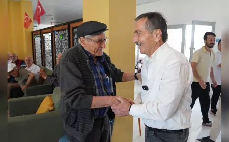 Başkan Ahmet Ataç’tan Babalar Günü Ziyareti: “Bu Ailenin Parçası Olduğunuz İçin Minnettarım”