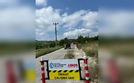 Büyükşehir’den Kandıra ve Kartepe’de V Kanal Temizliği