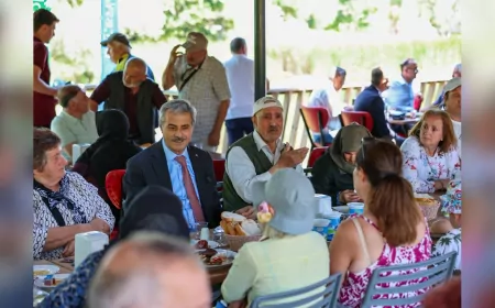 Başkan Alemdar, Karasu’nun Çınarlarıyla Acarlar Longozu’nda Buluştu