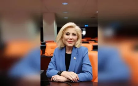 AK Parti İzmir Milletvekili Şebnem Bursalı: 'Türkiye artık tepki veren değil, tehditleri önleyen ve oyun kuran bir ülke'