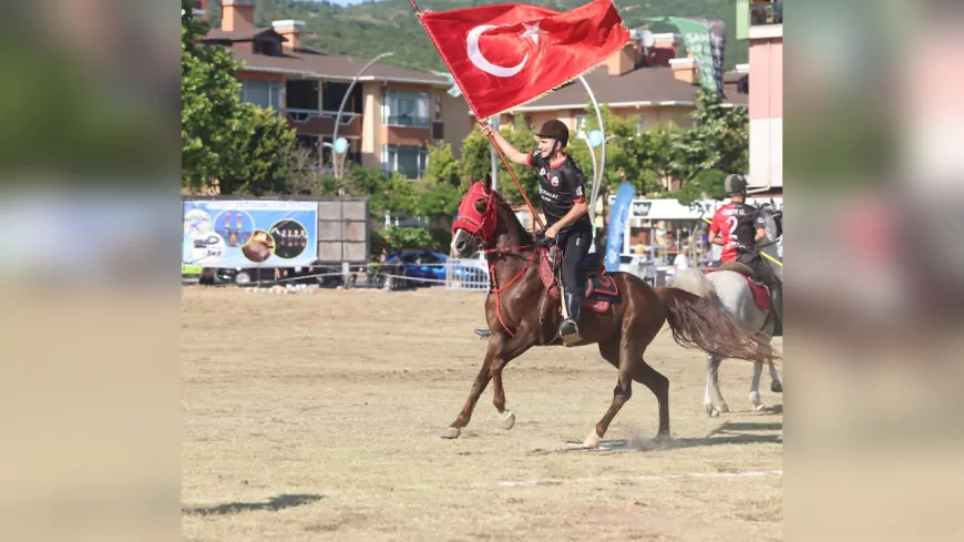 Cirit Şöleni Derince’de Renkli Görüntülere Sahne Oldu