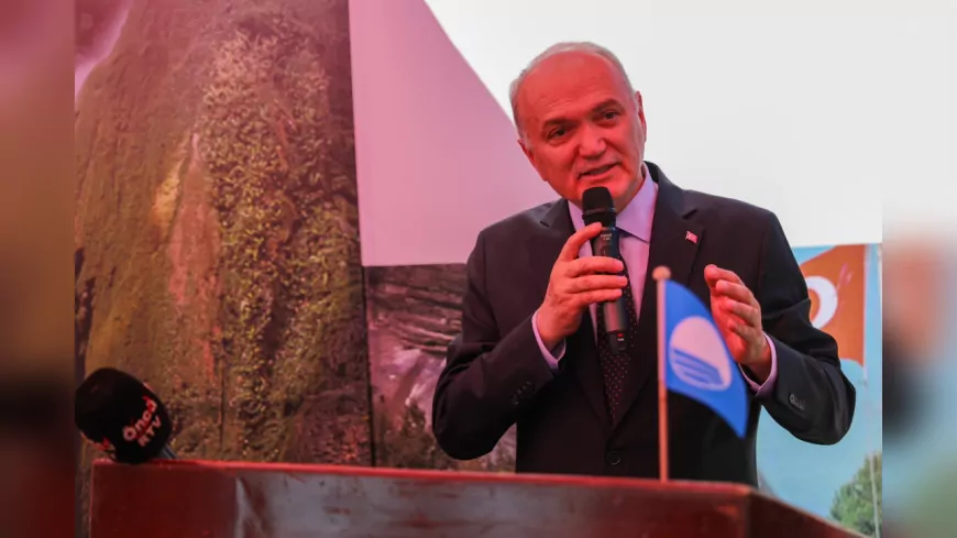 Başkan Özlü: “İkinci Mavi Bayrak Saklıkoy’da Dalgalansın”