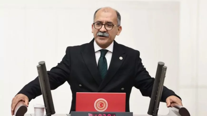 CHP’li Arslandan Sert Tepki: Atatürk’ün Adını Bu Şehirden Silemezsiniz