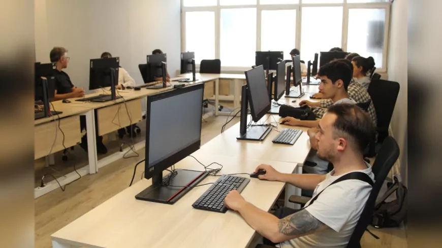 Giresun Belediyesi'nden Gençlere Teknoloji Eğitimi